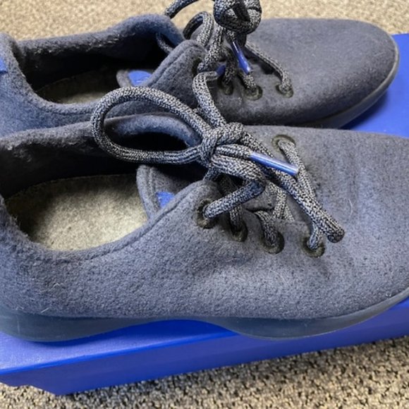 Allbirds Navy Original Wool Runners - Picture 9 of 11